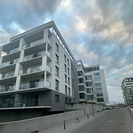 Apartment Premium Silver
